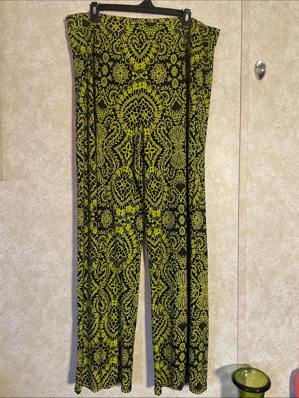 Cato Black and Lime Pattern Wide-Leg Pants